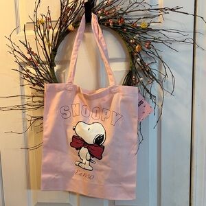 Peanuts snoopy  Pink Graphic Tote Bag
